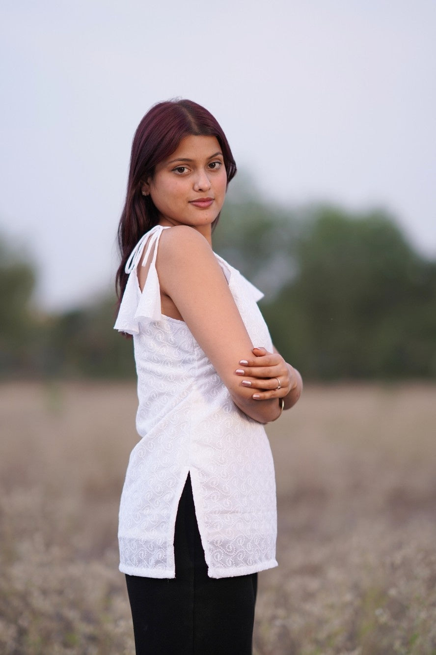 Nazakat Sleeveless Top